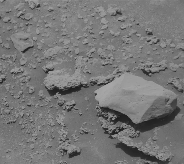 Sol 3727: Mast Camera (Mastcam)