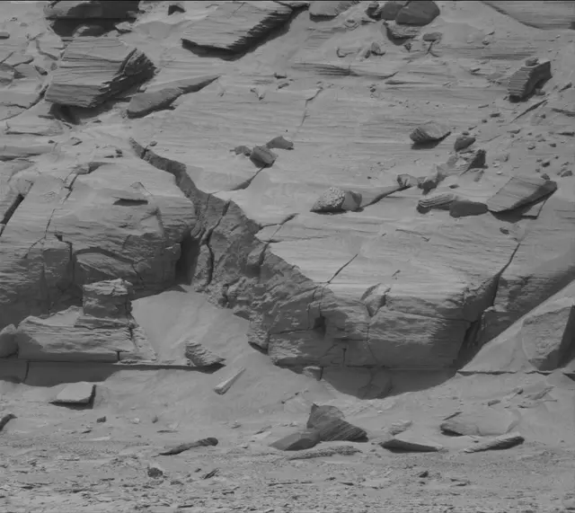 Sol 3727: Mast Camera (Mastcam)
