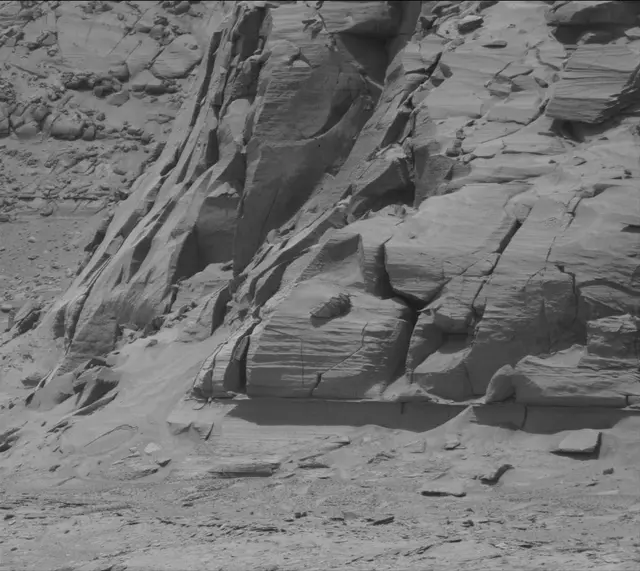 Sol 3727: Mast Camera (Mastcam)