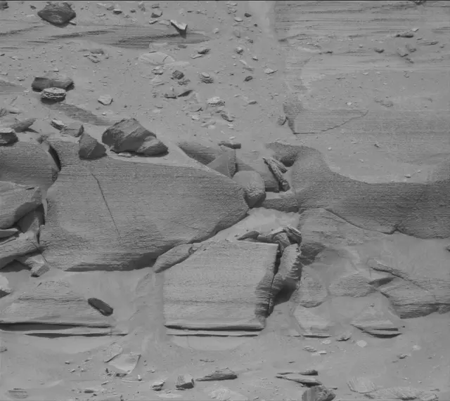 Sol 3727: Mast Camera (Mastcam)