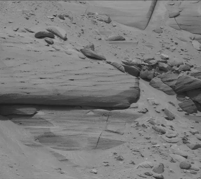 Sol 3727: Mast Camera (Mastcam)