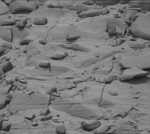 Sol 3727: Mast Camera (Mastcam)