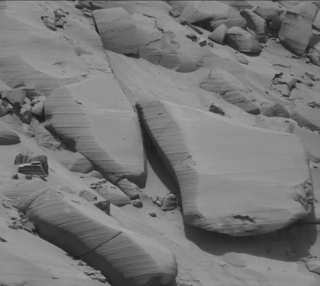Sol 3727: Mast Camera (Mastcam)