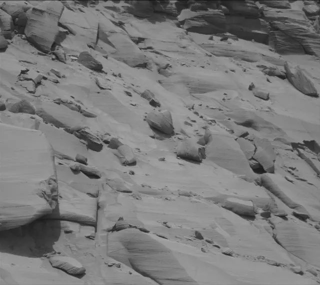 Sol 3727: Mast Camera (Mastcam)
