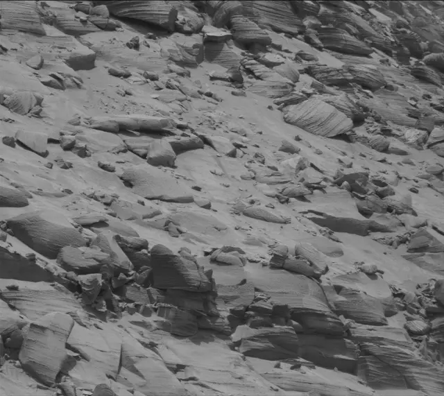 Sol 3727: Mast Camera (Mastcam)