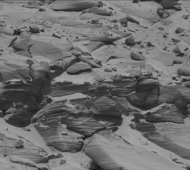Sol 3727: Mast Camera (Mastcam)
