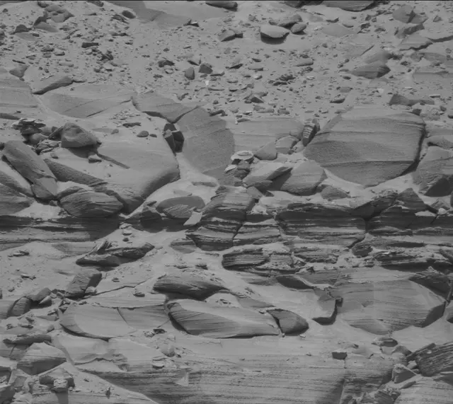 Sol 3727: Mast Camera (Mastcam)