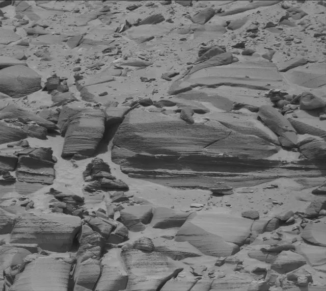Sol 3727: Mast Camera (Mastcam)