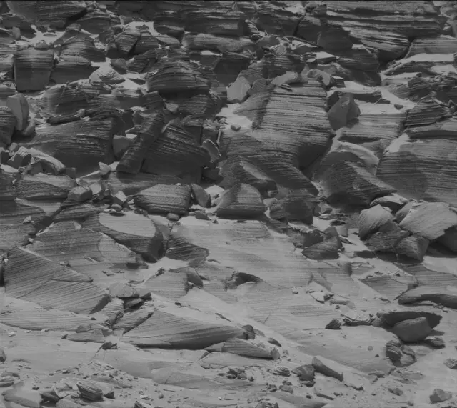 Sol 3727: Mast Camera (Mastcam)