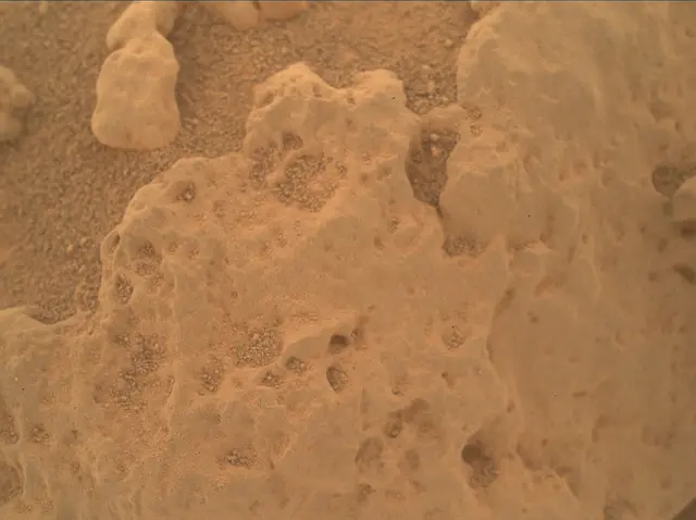 Sol 3728: Mars Hand Lens Imager (MAHLI)