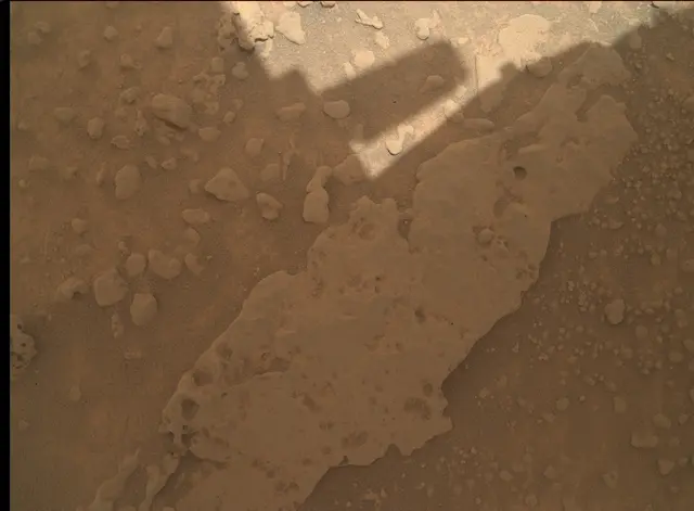 Sol 3728: Mars Hand Lens Imager (MAHLI)