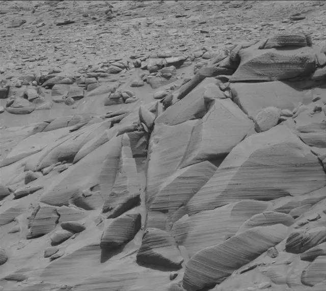 Sol 3730: Mast Camera (Mastcam)
