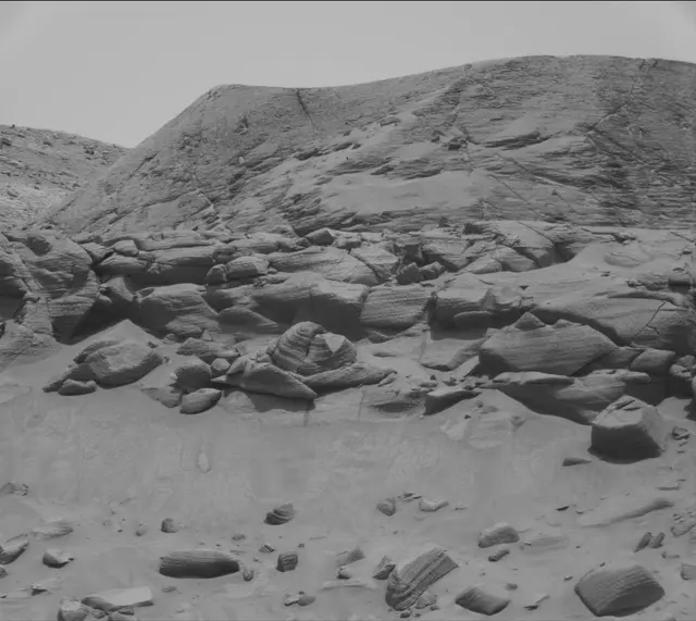 Sol 3730: Mast Camera (Mastcam)