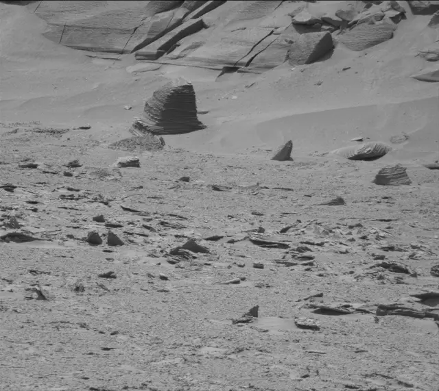 Sol 3730: Mast Camera (Mastcam)