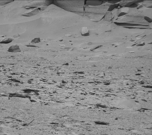 Sol 3730: Mast Camera (Mastcam)