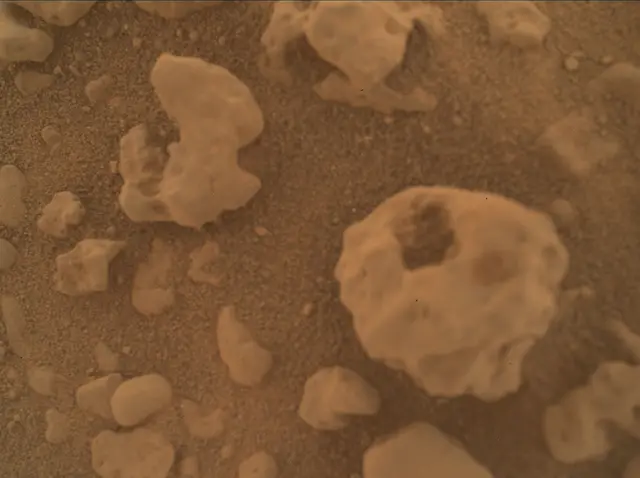 Sol 3730: Mars Hand Lens Imager (MAHLI)