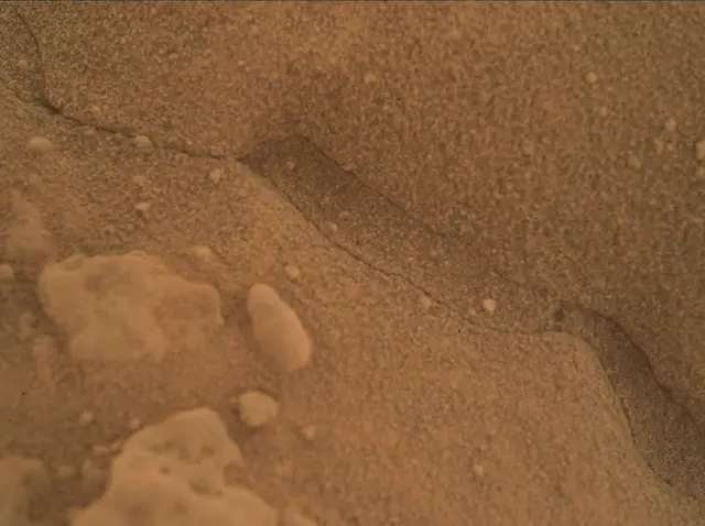 Sol 3730: Mars Hand Lens Imager (MAHLI)