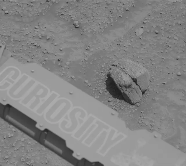 Sol 3732: Mast Camera (Mastcam)