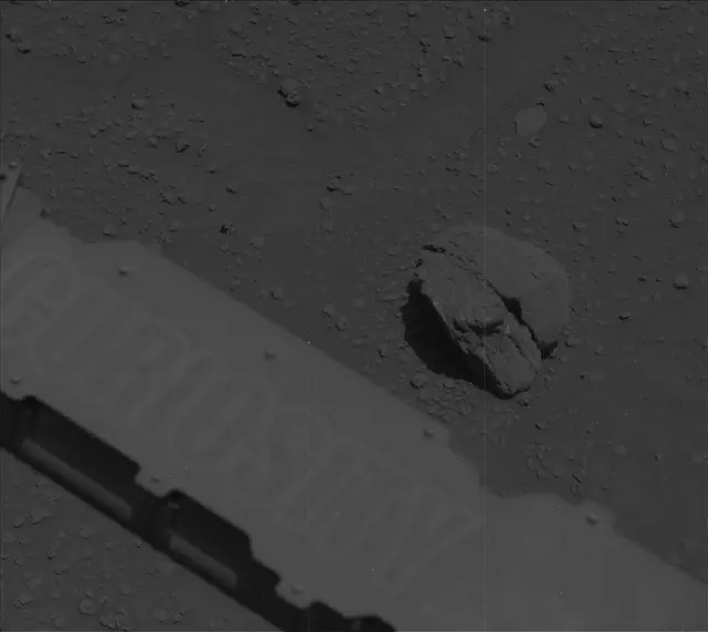 Sol 3732: Mast Camera (Mastcam)