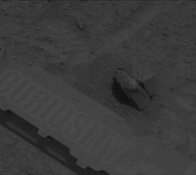 Sol 3732: Mast Camera (Mastcam)