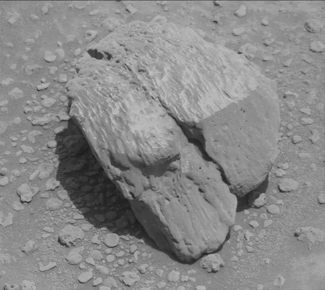 Sol 3732: Mast Camera (Mastcam)