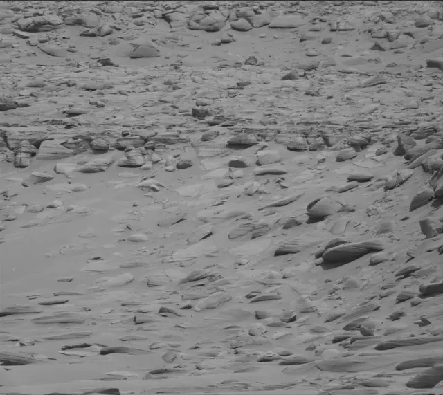 Sol 3732: Mast Camera (Mastcam)