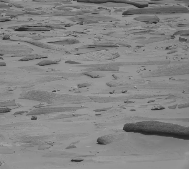 Sol 3732: Mast Camera (Mastcam)
