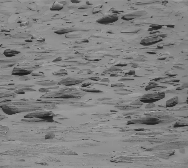 Sol 3732: Mast Camera (Mastcam)