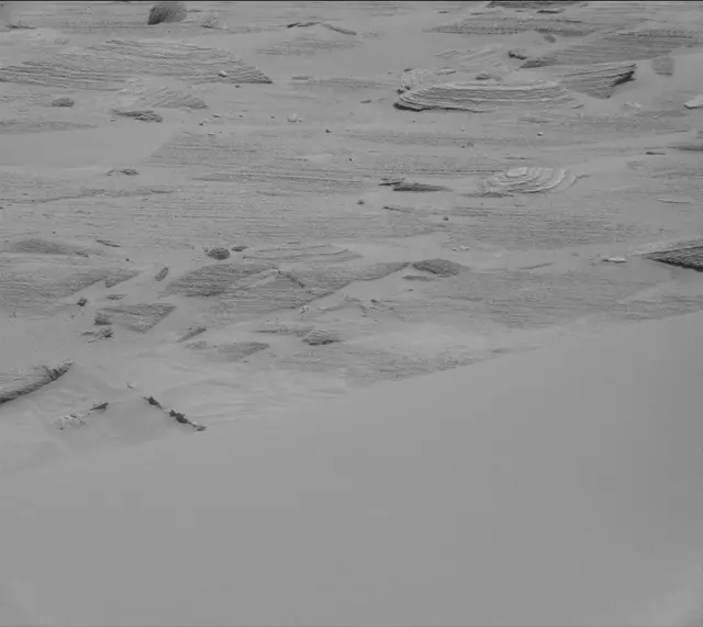 Sol 3732: Mast Camera (Mastcam)