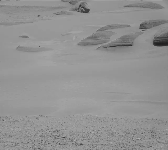 Sol 3732: Mast Camera (Mastcam)