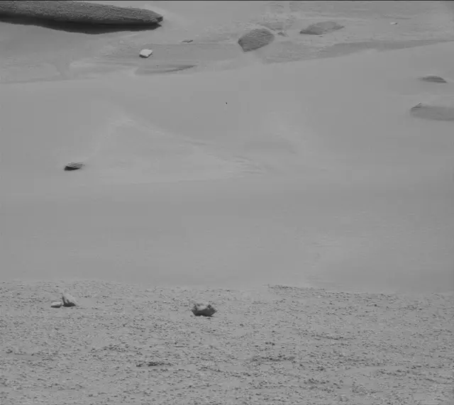 Sol 3732: Mast Camera (Mastcam)