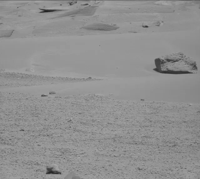 Sol 3732: Mast Camera (Mastcam)