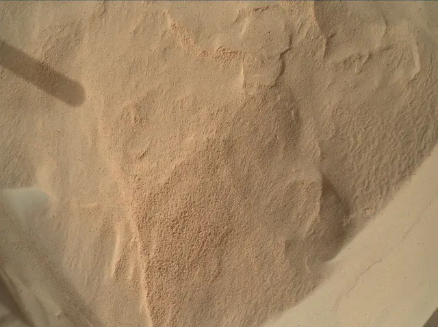 Sol 3732: Mars Hand Lens Imager (MAHLI)