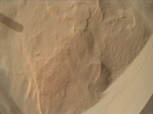 Sol 3732: Mars Hand Lens Imager (MAHLI)