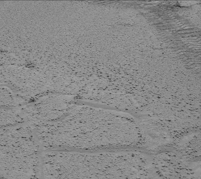 Sol 3733: Mast Camera (Mastcam)