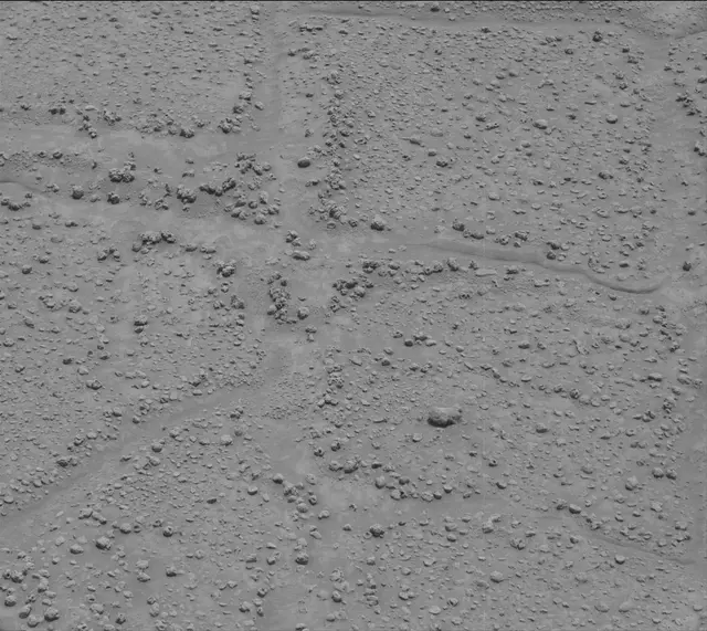Sol 3733: Mast Camera (Mastcam)