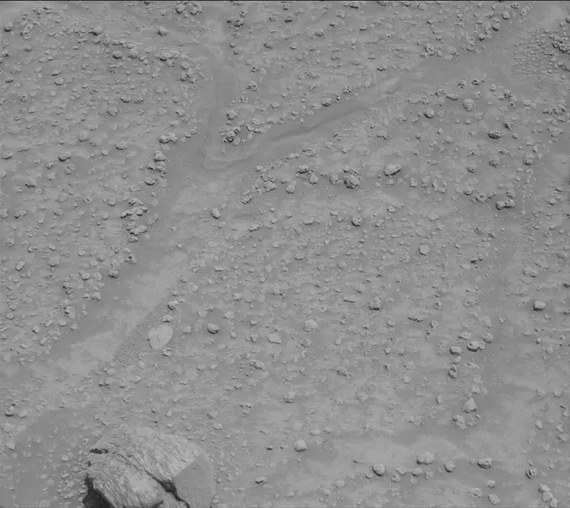 Sol 3733: Mast Camera (Mastcam)