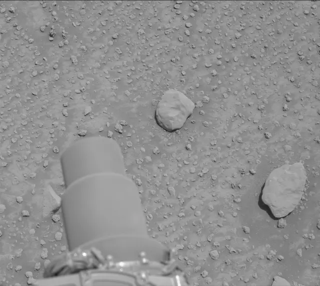 Sol 3733: Mast Camera (Mastcam)
