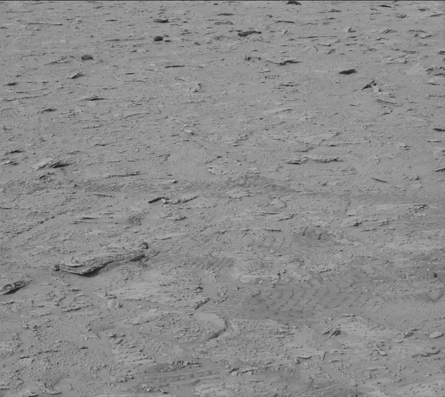 Sol 3733: Mast Camera (Mastcam)