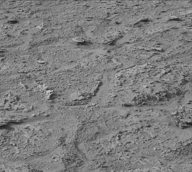 Sol 3733: Mast Camera (Mastcam)