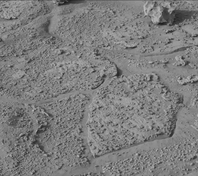 Sol 3733: Mast Camera (Mastcam)