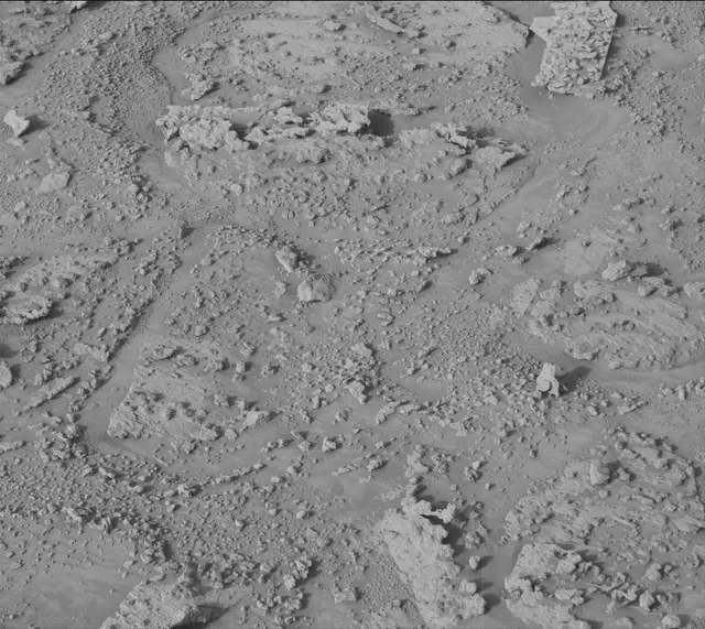Sol 3733: Mast Camera (Mastcam)