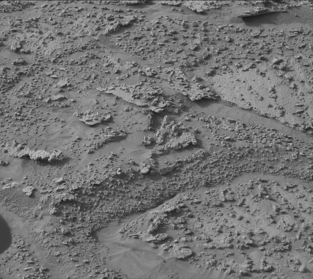 Sol 3733: Mast Camera (Mastcam)