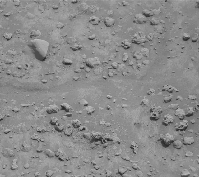 Sol 3733: Mast Camera (Mastcam)