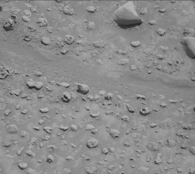Sol 3733: Mast Camera (Mastcam)