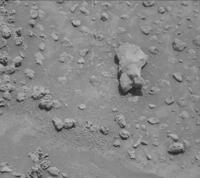Sol 3733: Mast Camera (Mastcam)