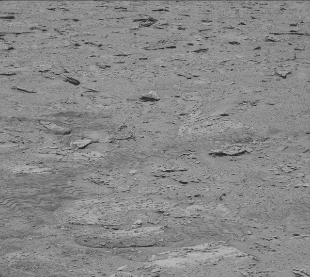 Sol 3735: Mast Camera (Mastcam)