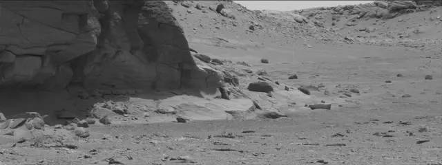 Sol 3735: Mast Camera (Mastcam)