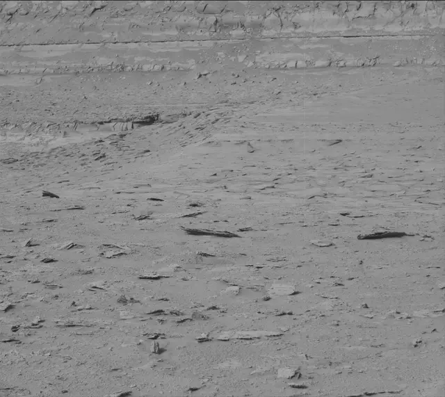 Sol 3735: Mast Camera (Mastcam)