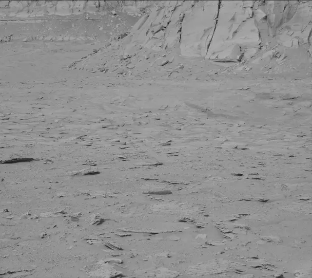 Sol 3735: Mast Camera (Mastcam)